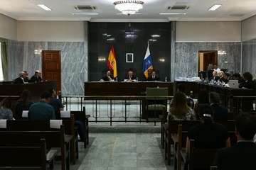 Juicio contra el magistrado Salvador Alba (Foto TA y EFE)