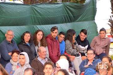 El espectáculo de aves exóticas de Paco Plumas se exhibe en La Breña (Foto FJS)