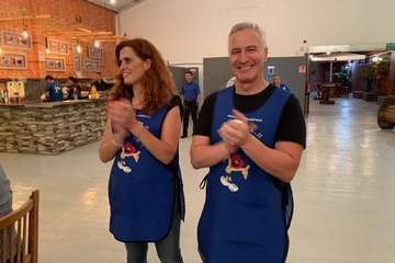  Éxito del Picoteo Solidario de Ya Era Hora (Foto TA)