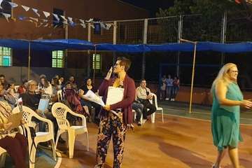 Reconocimiento a las mujeres del barrio de Hornos del Rey (Foto TA)