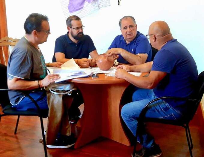 Primera reunión conjunta para definir el programa festivo (Foto TA)