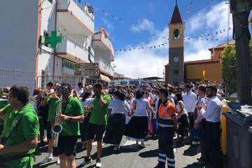 Undécima edición de la Traída Infantil del Agua en Lomo Magullo (Foto TA y Francisco Javier Santana)