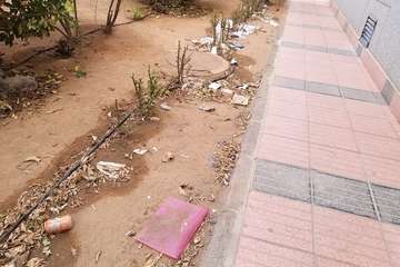 La suciedad y falta de cuidados imperan en El Calero Bajo (Foto TA)