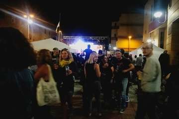 Rock a tope en La Garita (Foto TA)