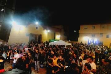 Rock a tope en La Garita (Foto TA)