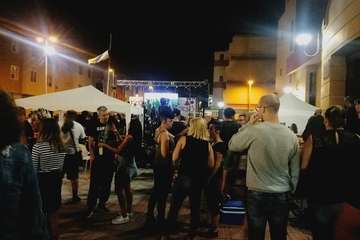 Rock a tope en La Garita (Foto TA)
