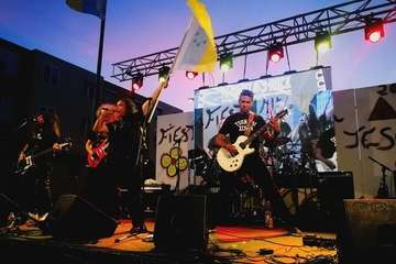 Rock a tope en La Garita (Foto TA)