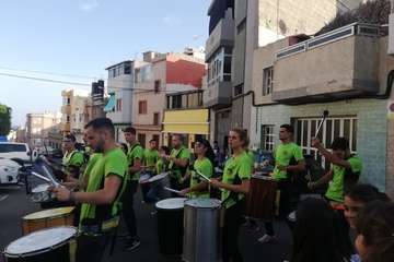 Pasacalles y pregón de las fiestas de Casas Nuevas en honor de San Venancio (Foto TA)