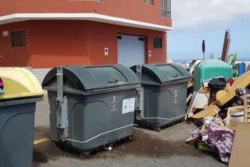  Telde atiborra de trastos El Escorial (Foto TA)