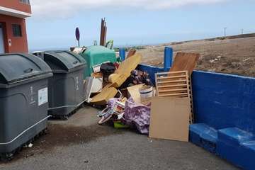  Telde atiborra de trastos El Escorial (Foto TA)