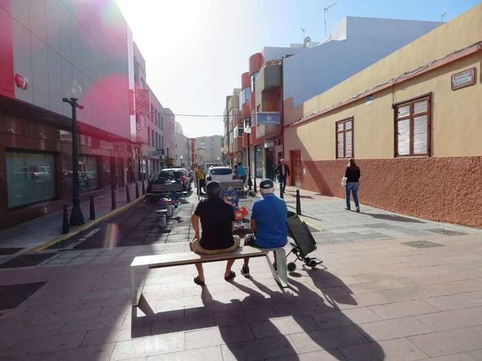 Zona comercial de Los Llanos (Foto TA)