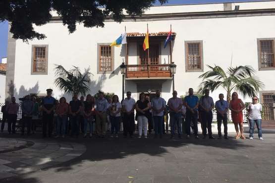 Telde muestra su repulsa por el asesinato machista de la calle Cebrián (Foto TA)