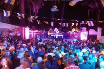 Concierto Los Lolas en el núcleo histórico de San Francisco de Telde (Foto TA)