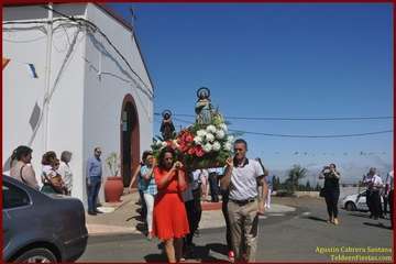 Cazadores procesiona a sus patronos (Foto TF)