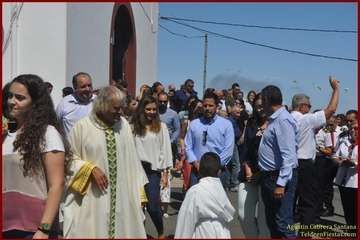 Cazadores procesiona a sus patronos (Foto TF)