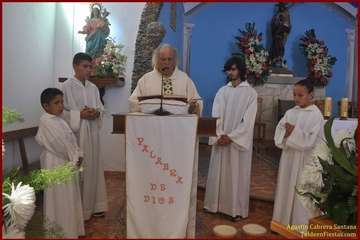 Cazadores procesiona a sus patronos (Foto TF)