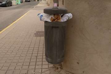 El Calero Bajo, paraíso de la basura y el descuido institucional (Foto TA)
