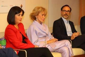  Las crónicas cotidianas de José Naranjo ganan el I Premio Saliou Traoré (Foto TA y EFE)