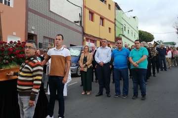Procesión religiosa de este sábado en Caserones Alto (Foto TA)
