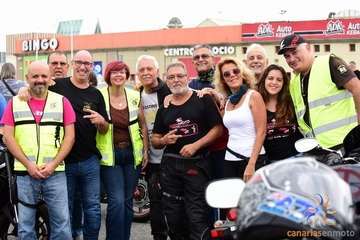 Rugidos moteros en Telde contra los guardarraíles sin protección (Foto Canariasenmoto.com)