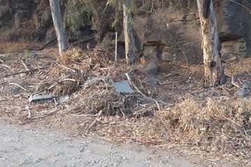 La acumulación de residuos en el Barranco del Tundidor desespera a sus vecinos (Foto TA)