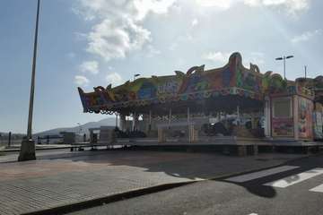 Atracciones instaladas en el sector Picachos de Los Llanos (Foto Jesús Ruiz Mesa)