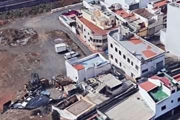 Un inmueble abandonado de La Pardilla, un potencial foco de infección (Foto TA)