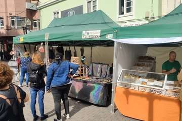 Folclore, artesanía, zumba y fotografía se dan la mano en Los Llanos (Foto Francisco Javier Santana y TA)