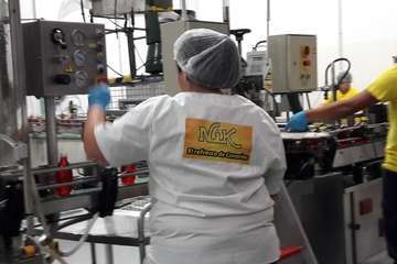 Visita a la fábrica de refrescos Nik y al museo etnográfico de Antonio El virula (Foto TA)