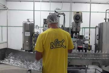 Visita a la fábrica de refrescos Nik y al museo etnográfico de Antonio El virula (Foto TA)