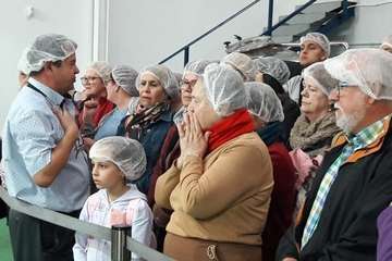 Visita a la fábrica de refrescos Nik y al museo etnográfico de Antonio El virula (Foto TA)