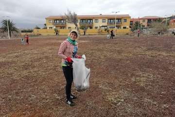  Los vecinos de Costa Jardin toman la iniciativa para mejorar el entorno de su urbanización (Foto TA)