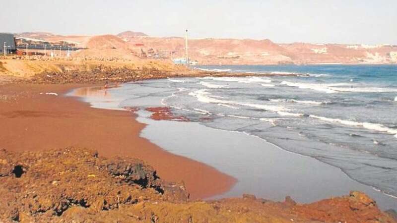 El acusado presuntamente abusó de la menor en las inmediaciones de la playa de La Restinga, cala que se encuentra frente a Las Terrazas (Foto C7)