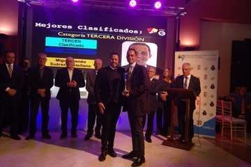 Cena navideña en Telde del Comité de Árbitros de Fútbol de la FIFLP (Foto Helena y TA)