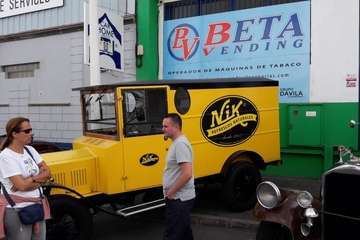 Iniciativa solidaria de recogida de juguetes nuevos de Car Home Services (Foto TA)