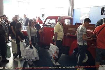 Iniciativa solidaria de recogida de juguetes nuevos de Car Home Services (Foto TA)