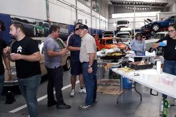 Iniciativa solidaria de recogida de juguetes nuevos de Car Home Services (Foto TA)