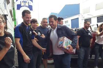 Iniciativa solidaria de recogida de juguetes nuevos de Car Home Services (Foto TA)