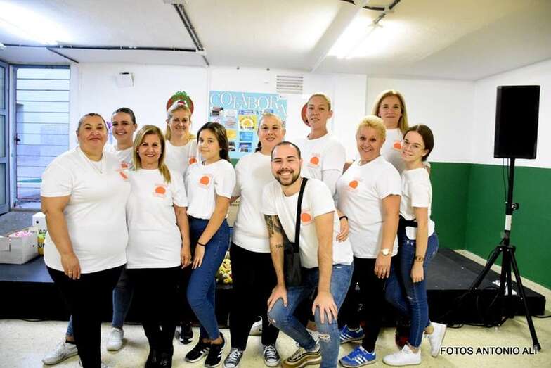 Grupo de voluntarios que colaboró con la iniciativa (Foto Antonio Alí)