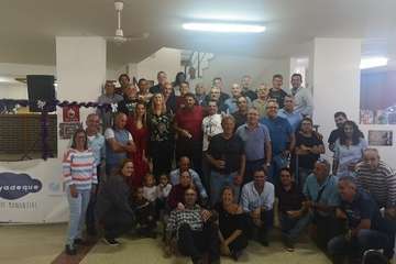 Aguas de Guayadeque se moja con la campaña de recogida de juguetes en El Calero (Foto TA)