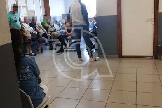 Urgencias del Centro de Salud de Jinámar, desbordadas (Foto TA)