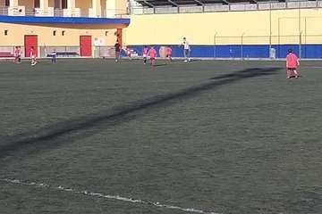 La Liga de Veteranos se vuelca con la campaña 'Ningún niño sin juguete' (Foto TA)