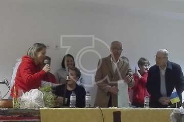 Pregón y homenaje anoche en Tara con motivo de las fiestas en honor de la Virgen de la Candelaria (Foto Carmelo Santana y TA)