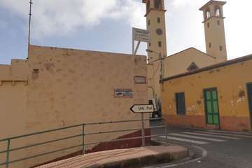 Indignación en La Pardilla con el estado de la calle Martínez de Escobar (Foto TA)