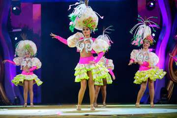 Momento de la actuación de la comparsa infantil Los Diamantes (Foto TA)