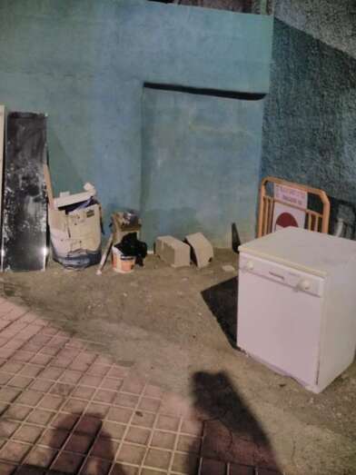 Hasta una pequeña nevera en el nuevo punto limpio de Melenara (Foto TA)