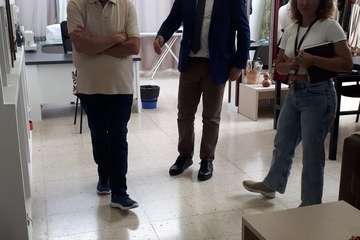 Visita del nuevo delegado del Gobierno en Canarias a las instalaciones de Entre Amigos en el Valle de Jinámar (Foto TA)
