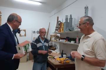 Visita del nuevo delegado del Gobierno en Canarias a las instalaciones de Entre Amigos en el Valle de Jinámar (Foto TA)
