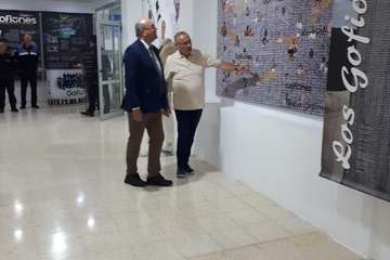 Visita del nuevo delegado del Gobierno en Canarias a las instalaciones de Entre Amigos en el Valle de Jinámar (Foto TA)
