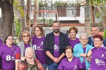 Presentación del programa de actos del Día Internacional de las Mujeres en Telde (Foto TA y FJS)